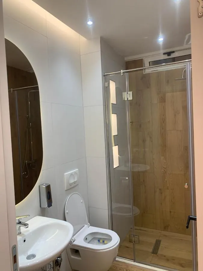 Pin Apartments Tirana