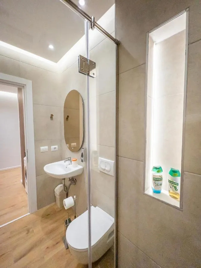 Pin Apartments Tirana