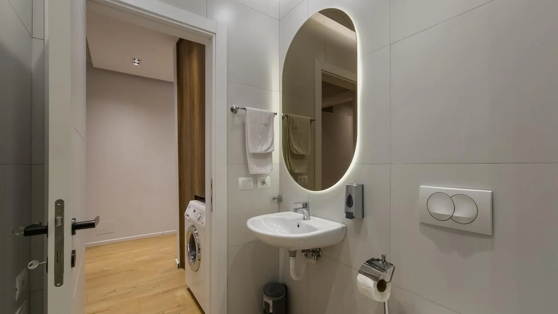 Pin Apartments Tirana