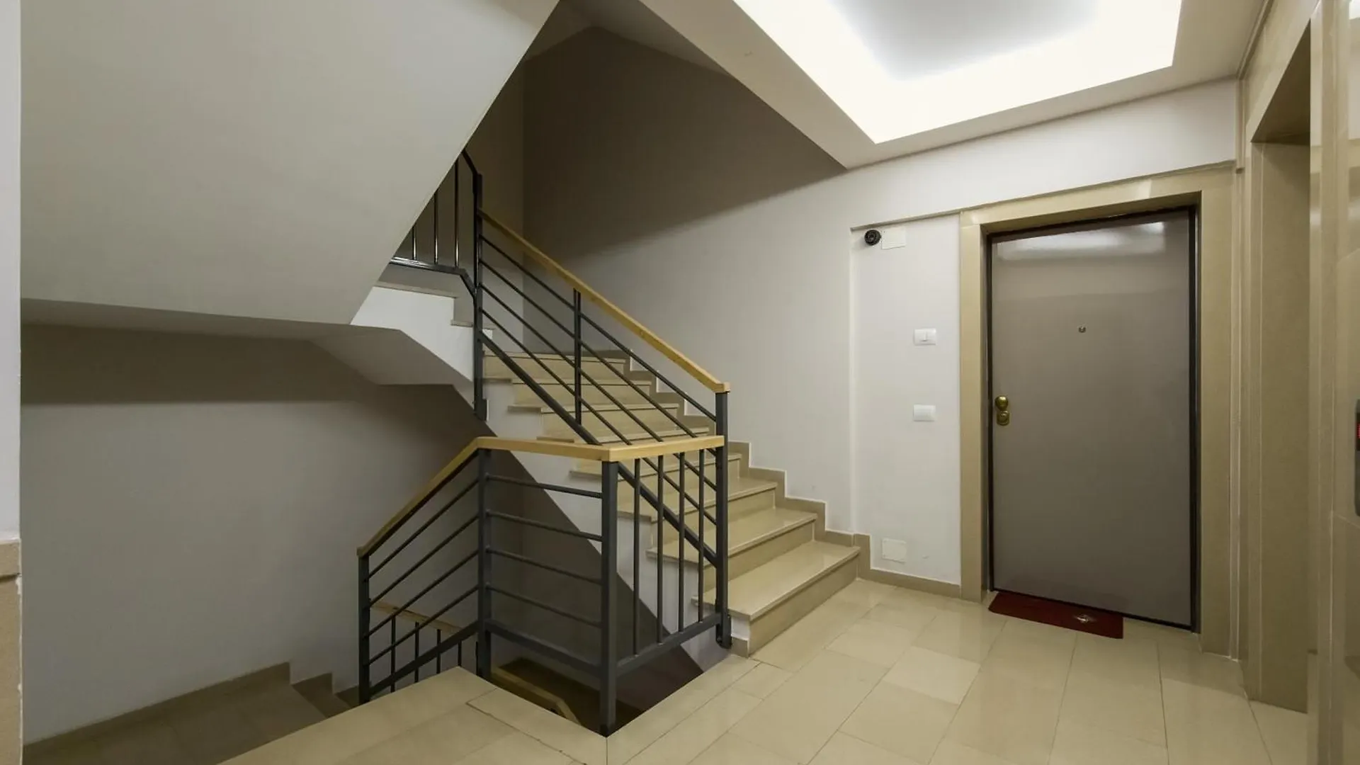 Pin Apartments Tirana